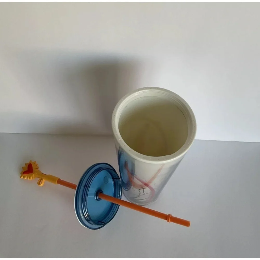 New Starbucks x Manuela Guillen Heart Silicone Straw Topper T26